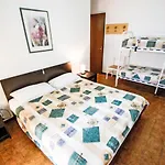 Apartman Valbella By Interhome